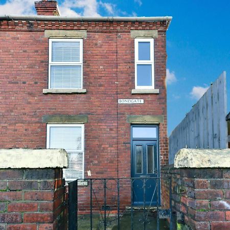 4 Bedroom, 2 Bathroom House - Free Parking Pontefract Eksteriør bilde